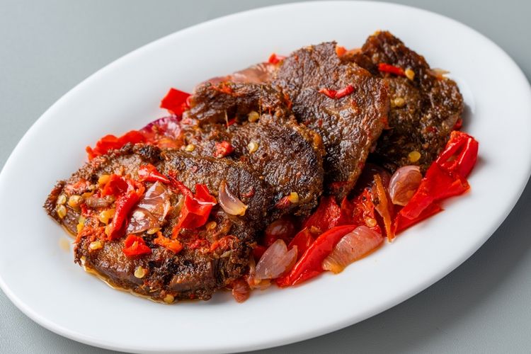 Dendeng Balado Khas Padang: Lezatnya Kuliner Minang yang Menggugah Selera