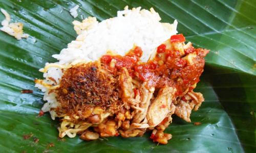 Nasi Jinggo Khas Bali: Cita Rasa Kuliner Bali dalam Porsi Mini yang Menggugah Selera